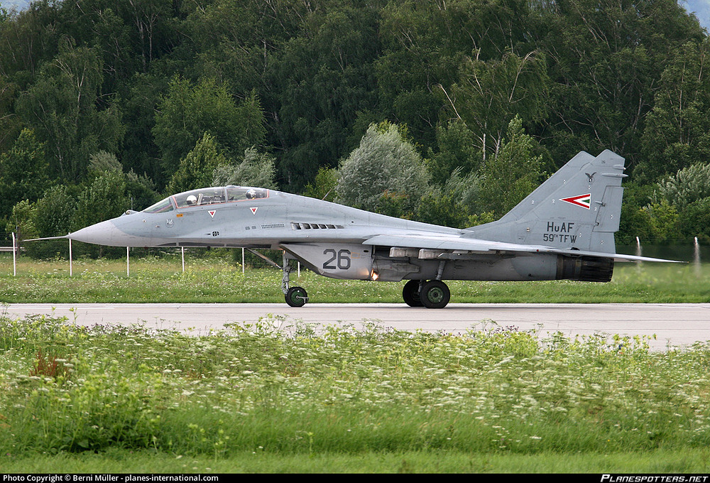 26-hungarian-air-force-mikoyan-gurevich-mig-29-fulcrum-a_PlanespottersNet_271355_c1315bc93f_o