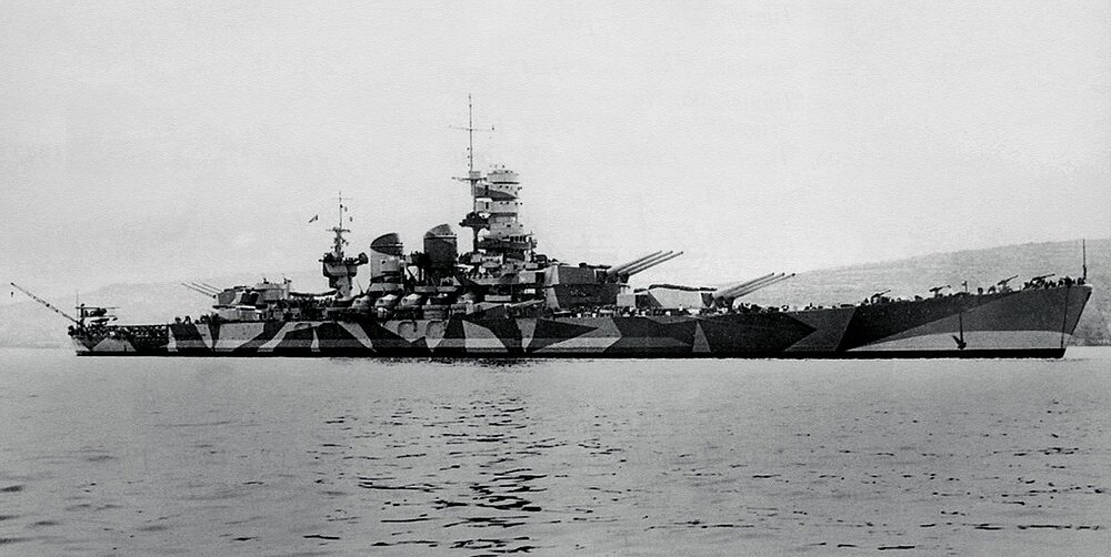 1708609688_hdpic-club-p-korabli-italii-perioda-vtoroi-mirovoi-voin-3