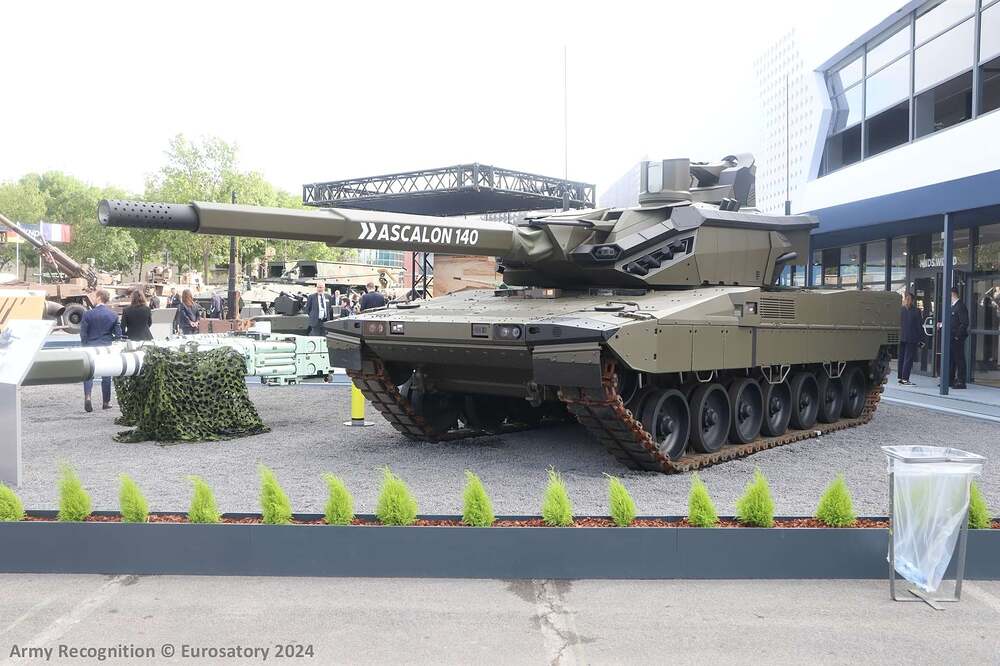 eurosatory-2024-kndss-new-embt-adt-140-main-battle-tank-v0-5ZRIw5-YnzlM8MO5o2mo-3DAdG4tx42RNVSffALW2LE