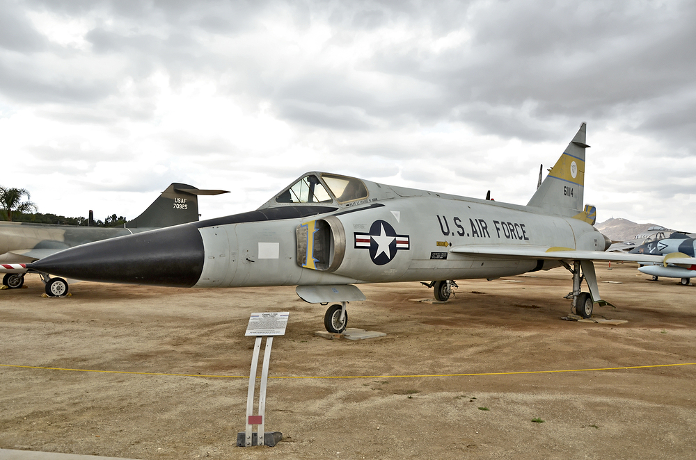 Convair_F-102A_Delta_Dagger_s-n_56-1114_(1957-1970)_(8340853936)
