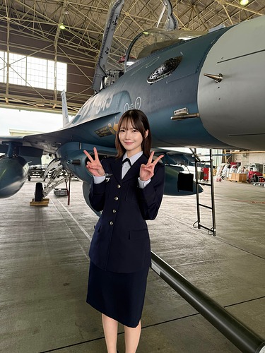 HBmcNZYaMAA_pBy (1) — копия