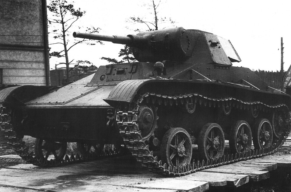Опытный образец танка Т-45, Свердловск, май 1942 г.