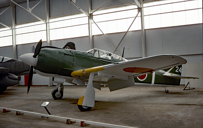 Kawasaki_Ki-100_1b