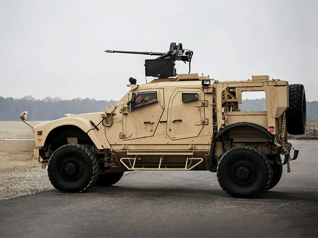 Oshkosh-Defense-M-ATV-Live-Fire