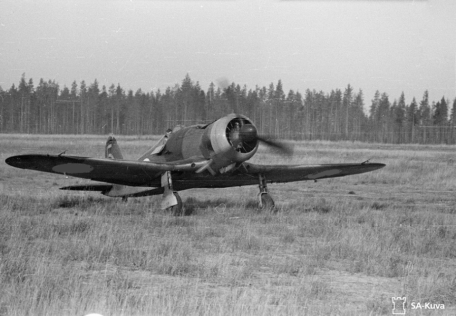 Fiat-G50-Freccia-FAF-LeLv26-FAxx-at-Rompotti-Finland-1st-Oct-1942-111706