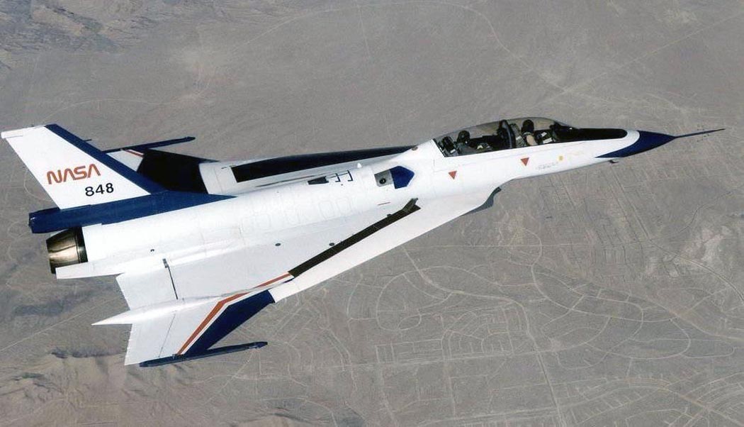 f16xl-23